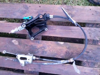 Toyota verso 09- 2,0 2,2 тросы выборщик дизель фото №1