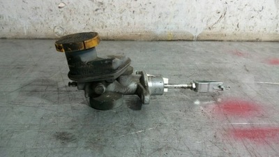 Помпа сцепления subaru forester iii 2,0 d фото №1