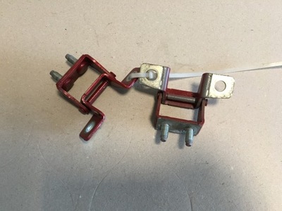 Kia xceed 19- петлі петля кришки багажника правий лівий комплект фото №1