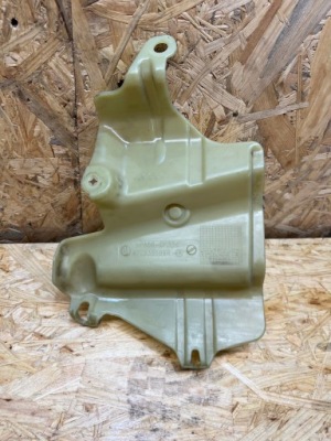 Renault megane iv захист насоса abs 476935189r фото №1