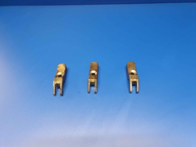 Кронштейн подножка впрыска maxity 3.0 dci фото №1