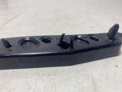 Land rover evoque ii 2021 середина елементи кріпильні фото №1