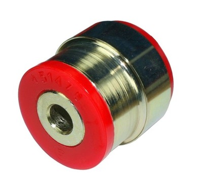 151476b - втулка рычага передний strongflex фото №1