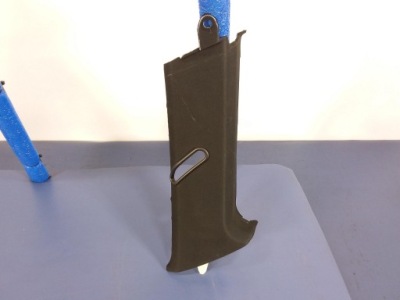 R-klasa w251 защита стойка левая a2516906925 фото №1