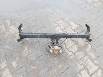 Hyundai i40 11-18r kombi hak буксировочный фото №1