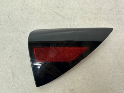 Накладка кришка роз'єм заряджання відбивач tesla model 3 1715105-00-b фото №1