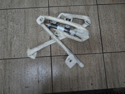 Mercedes w218 cls шторка безпеки ліва sedan фото №1