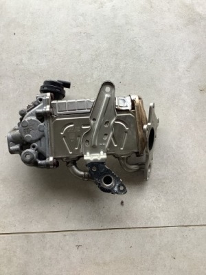 Mercedes a6541407600 радіатор вихлопних газів фото №1