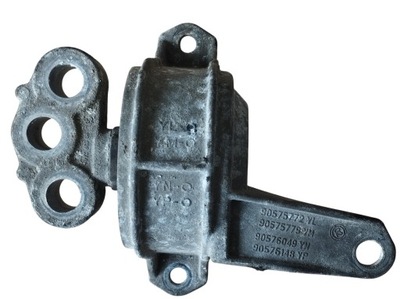 Подушка двигуна opel 90575779 фото №1