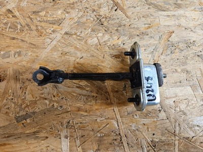 Ограничитель дверь правый задняя hyundai i30 ii 12- фото №1