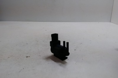 Клапан вакуумний mazda premacy cp k5t44090 2.2l дизель 2002 фото №1