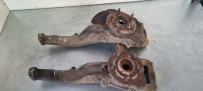 Ступица поворотный кулак перед jeep wk 3.0 фото №1