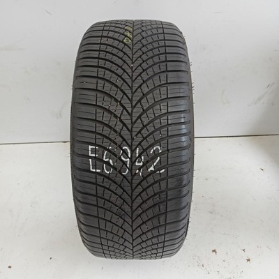 ПОКРИШКА 215/40/18 GOODYEAR VECTOR 4SEASONS G.3 (E6942)