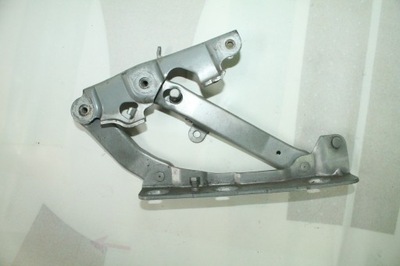 Mercedes w211 петля капот правый 2118800228 фото №1