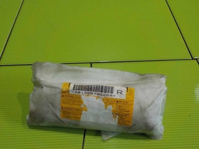 Outlander ii подушка безопасности подушка сиденье правая перед фото №1