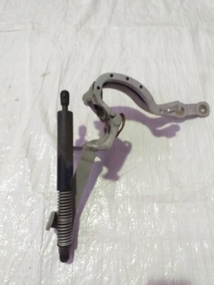 Bmw g31 петля крышки багажника левый 7390413 фото №1