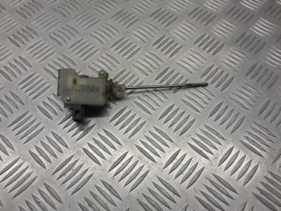 Привод крышка топлива skoda octavia ii 1z0810773 фото №1