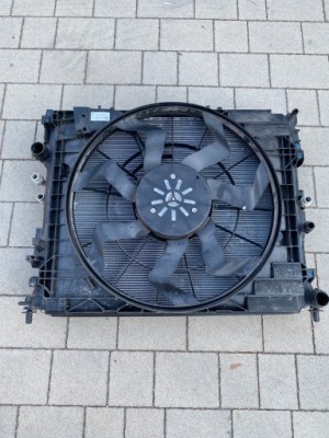 Комплект радиатор mercedes gls 450 4matic фото №1