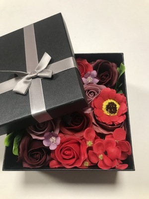 FLOWER BOX mydlany kwiatowy DZIEŃ KOBIET WALENTYNKI RÓŻE KWIATY URODZINY