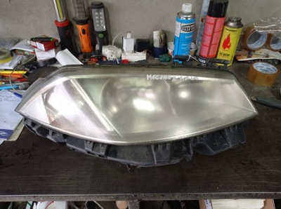 Renault megane ii - лампа перед права uk фото №1