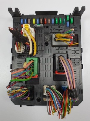 Коробка запобіжників bsi citroen c5 iii x7 hdi фото №1