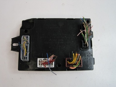 Модуль блок управления bcm dacia duster 284b11091r фото №1