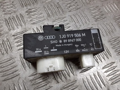 Модуль вентиляторів vw polo iv 1.2 1j0919506m фото №1