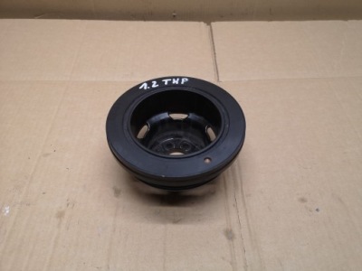 Peugeot 208 ii 1.2 thp шків колінчастого вала 9822598180 фото №1