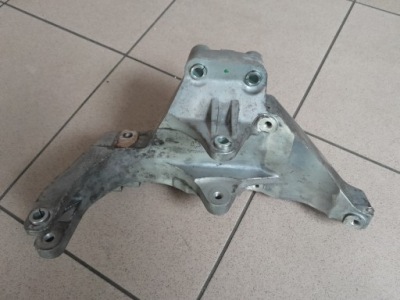 Fiat 500 595 abarth 1.4t lift 2018r кронштейн кронштейн генератора компресора фото №1