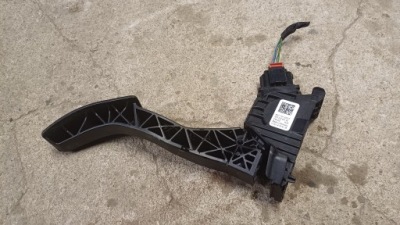 Seat leon iii педаль газа 5q1721503f фото №1