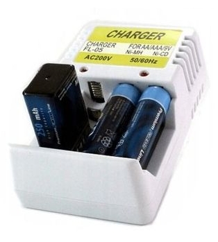 ŁADOWARKA BATERII AKU 4X AA 4X AAA + 6F22 9V