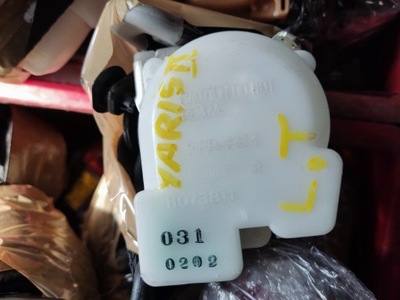 Pas безопасности toyota yaris ii левый правый задняя фото №1