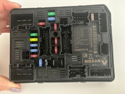 Модуль коробка bcm renault zoe ii 284b67877r фото №1