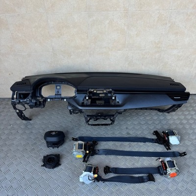 Приборная панель комплектная подушка безопасности консоль ремни приборная панель skoda kamiq 2021 rok фото №1