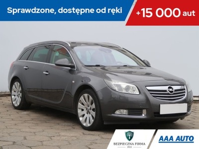 Opel Insignia 1.6 Turbo, Navi, Xenon, Klima