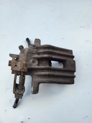 Суппорт тормозной правый задняя seat leon i 1.6 16v фото №1