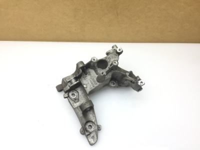 Peugeot 508 i 1.6 e-hdi кронштейн кронштейн генератора фото №1