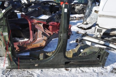 Peugeot rifter 2025r стойку средний b порог левый фото №1