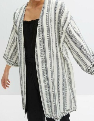 NARZUTKA KIMONOWO WZORZYSTE __34