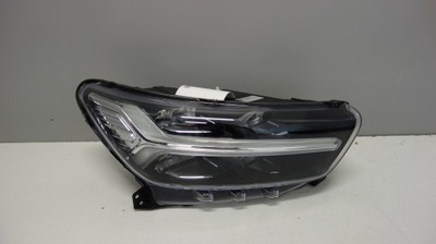 Volvo xc40 ii лампа правая led uk rhd 32133576 фото №1