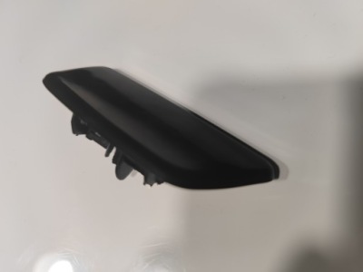 Subaru forester iii заглушка розпилювача лампа ліва 2008 2009 2010 2011 12 фото №1