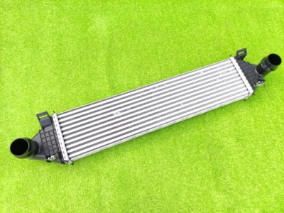 Volvo s60 v60 v40 xc40 интеркулер 31367277 фото №1