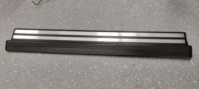 Mercedes w210 накладка порог передняя 2106800135 фото №1