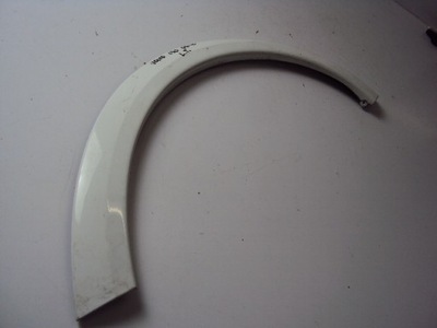 Молдинг крила лівий задня volvo c30 2006-2010 фото №1