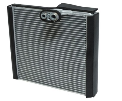 Toyota hilux 2016- испаритель кондиционера фото №1