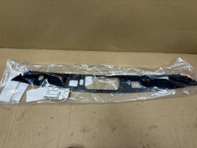 Молдинг защита крышки багажника mercedes s klasa w222 a2227500500 фото №1