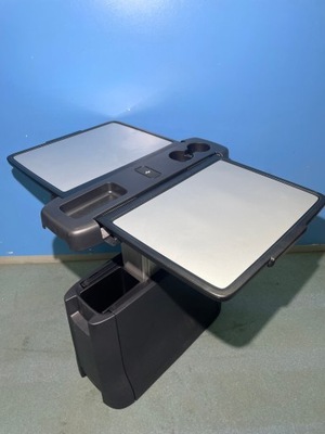 Stolik renault trafic iii iv spaceclass 9051231206 фото №1