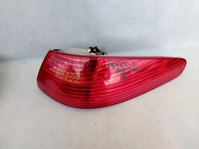 Лампа правая задняя задняя peugeot 607 1999-2004r. фото №1