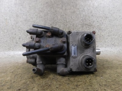 Клапан главный тормоза iveco stralis фото №1