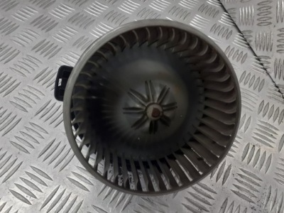 Вентилятор обдув toyota corolla e12 mf016070-0610 фото №1